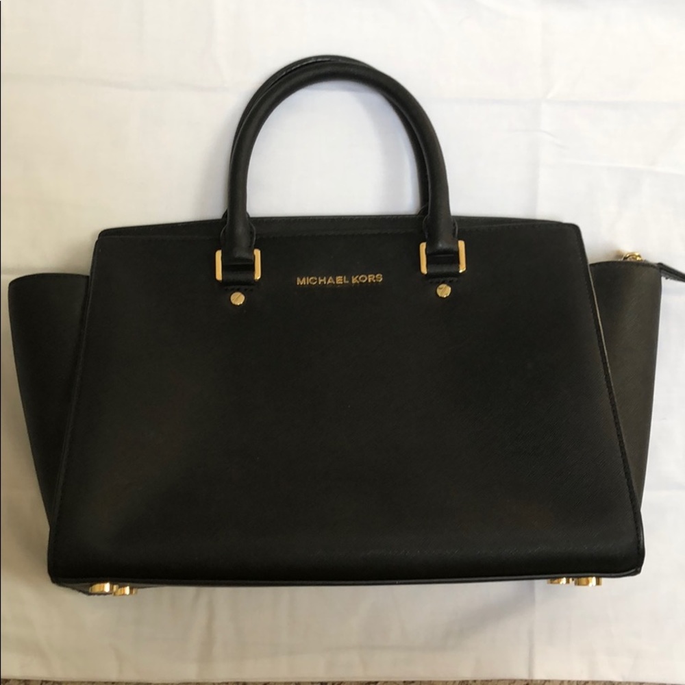 Michael Kors Selma satchel -LARGE